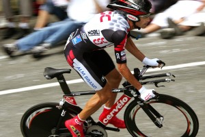 乐鱼体育移动版-女子排球世锦赛：巴西队实现三连冠，实力雄厚，女子排球巴西中国